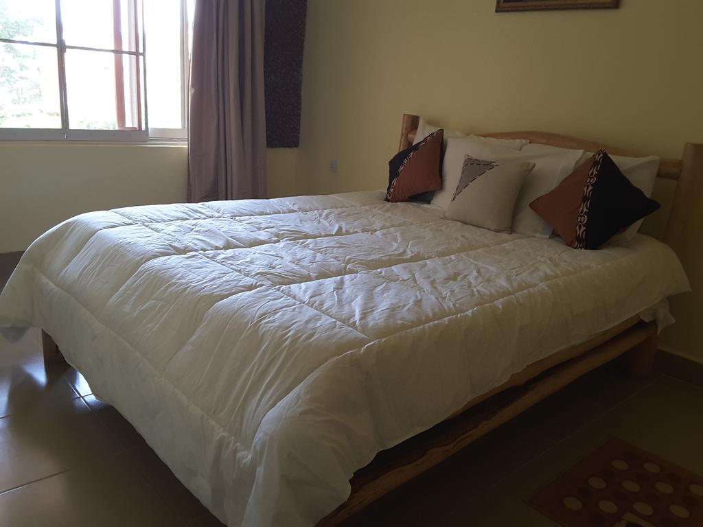 Brownstone Country Home Lira Ngoại thất bức ảnh